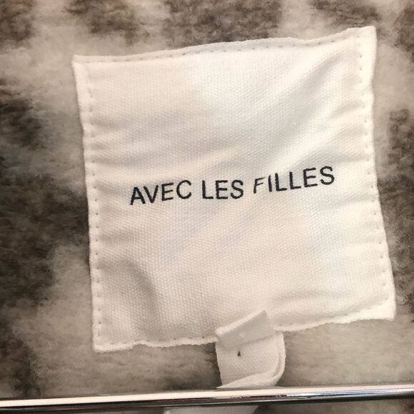 Avec Les Filles Women’s Small Cropped Houndstooth Jacket. Beige And Cream. NWT - Picture 5 of 7